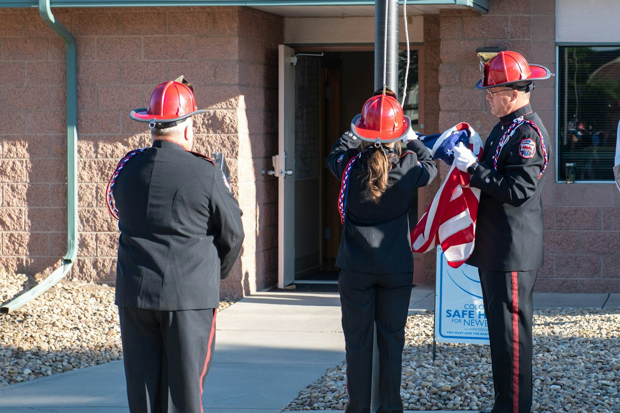 May contain: helmet, clothing, apparel, person, human, military, military uniform, and officer