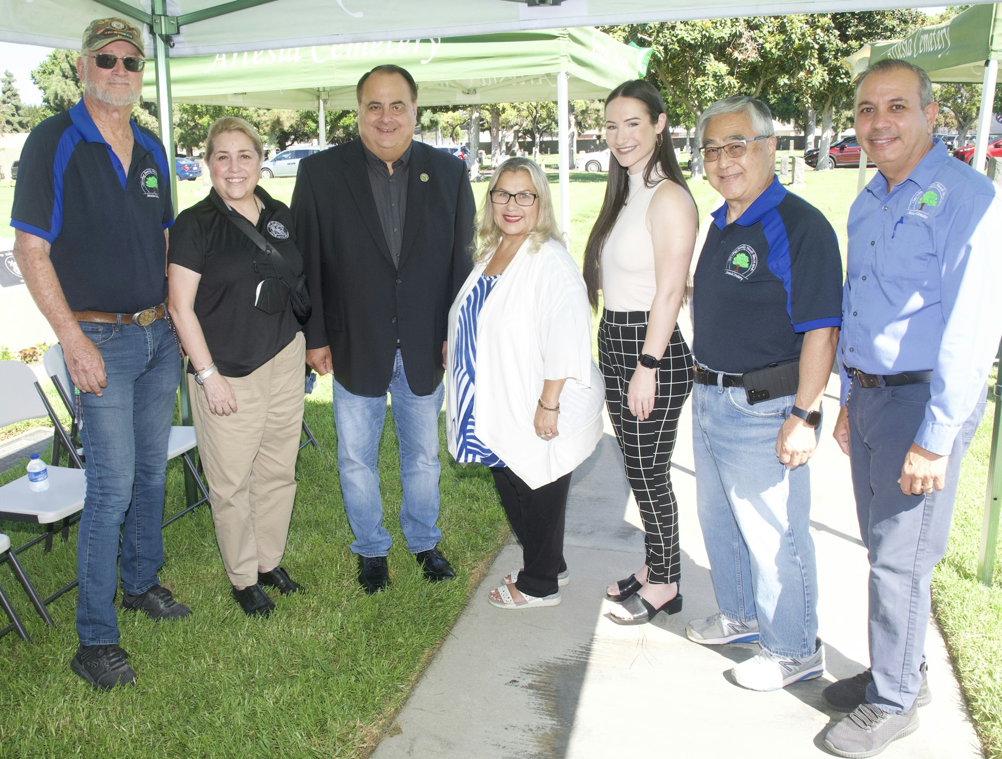 Picture of Board of Trustees and Artesia Council Members Monica Manalo and Rene Treviño