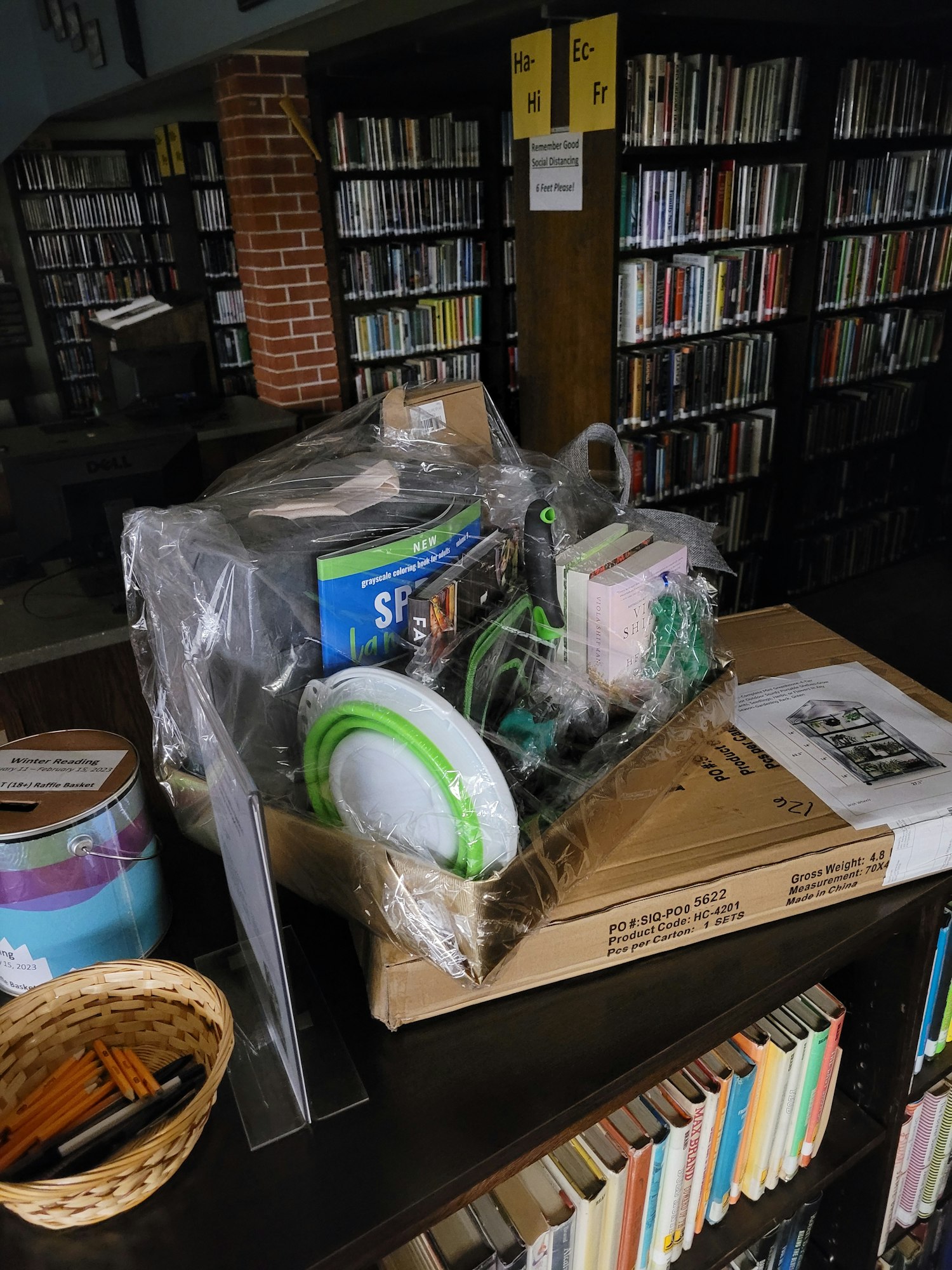 Winter Reading Prize basket for Adults 18+.
