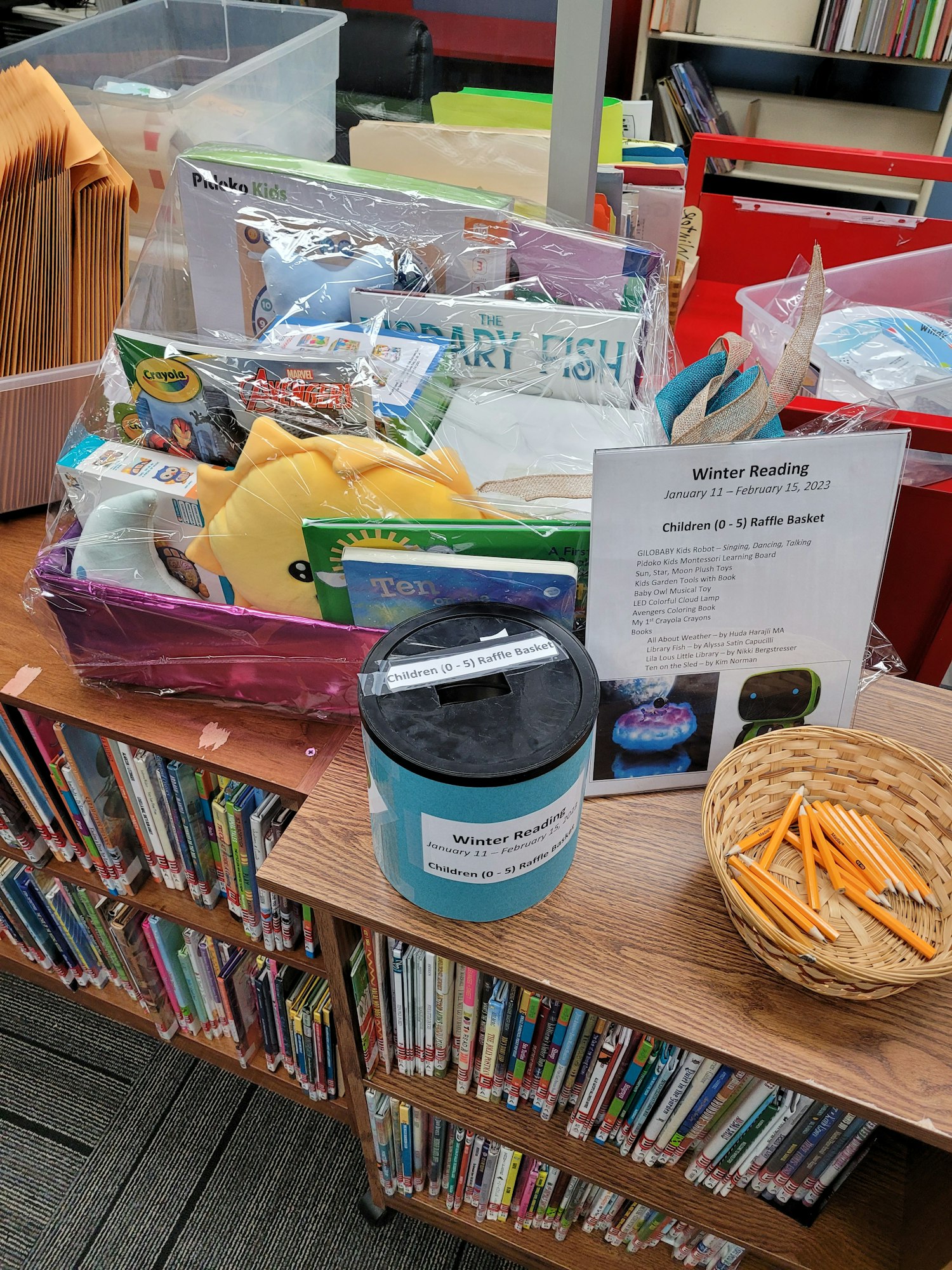 Winter Reading Prize basket ages 0-5.