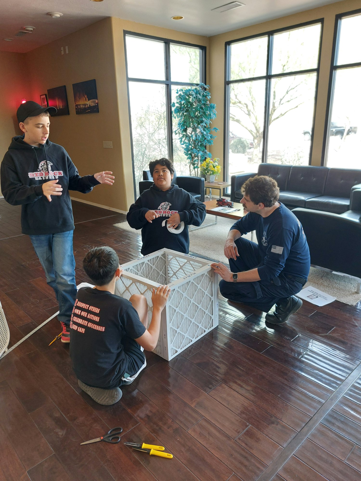 RR GATE students build Corsi-Rosenthal box March 2025