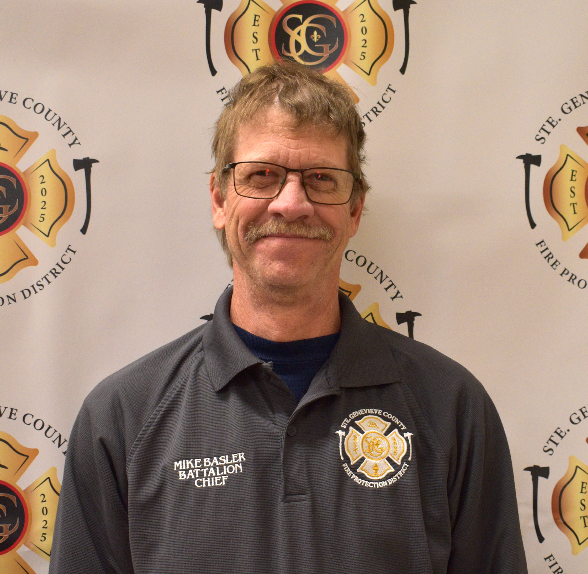 May contain: adult, male, man, person, accessories, glasses, face, and head